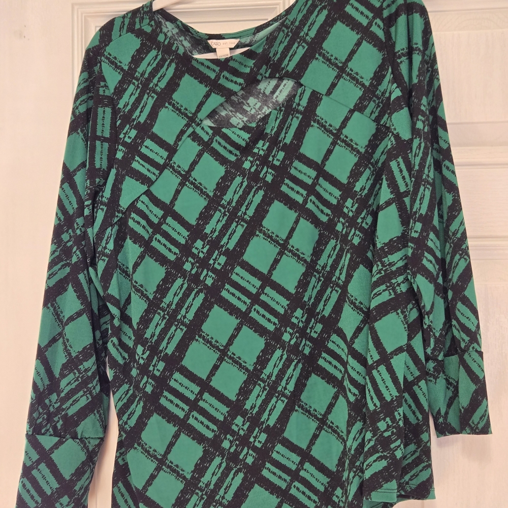 Cato Green and Black Checkered Long Sleeve Top